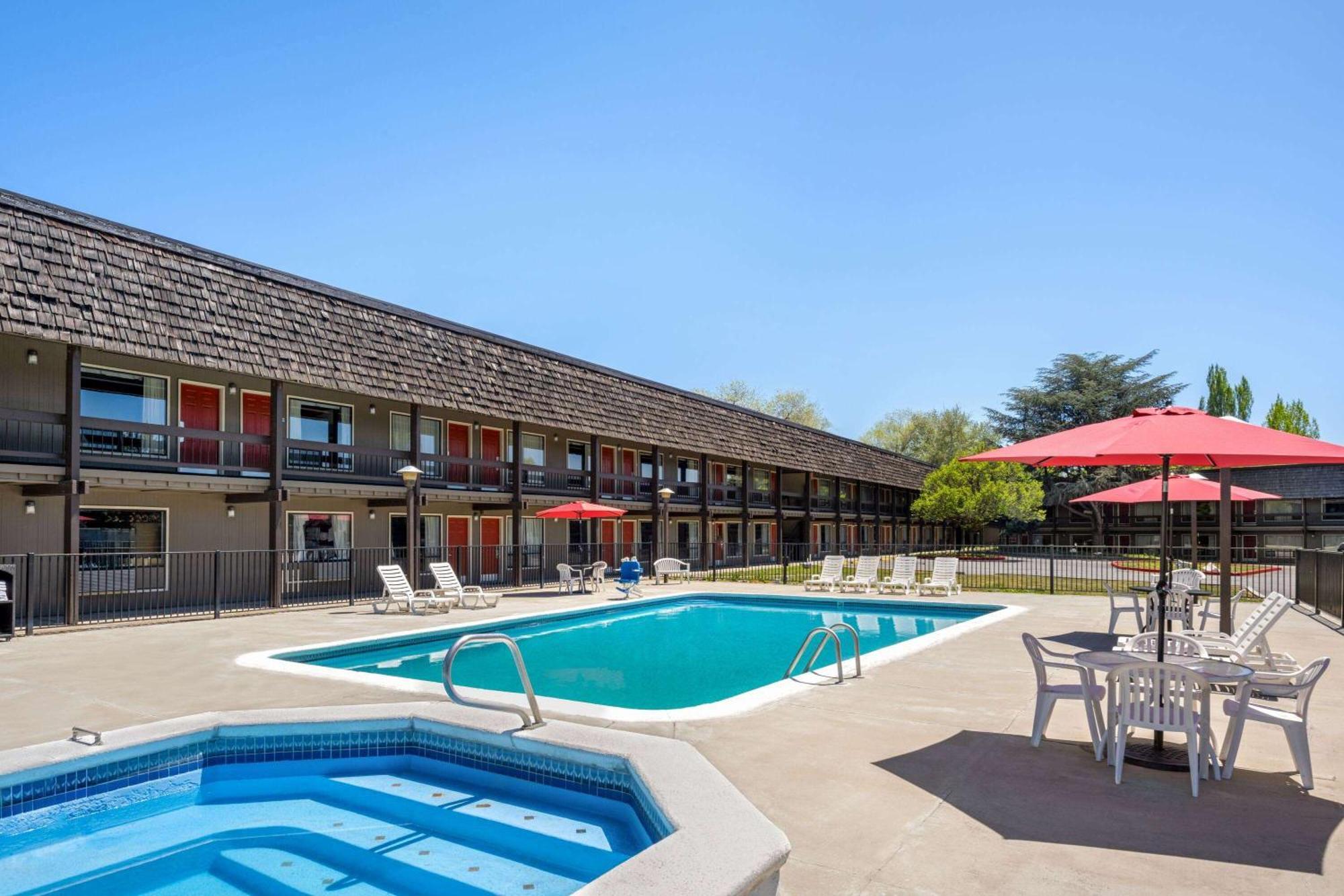 Days Inn By Wyndham Klamath Falls Exterior foto